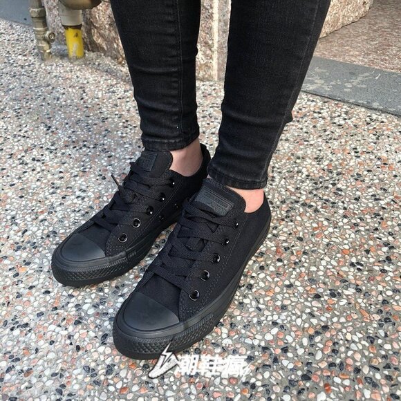 CONVERSE Chuck Taylor All Star Mono Canvas Low Top in Black Monochrome - Picture 2 of 8